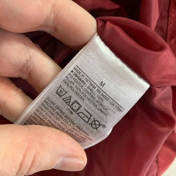 Gap Womens M Puffer Coat Jacket Red Water Resistant Thick Material Fitted - Picture 7 of 11